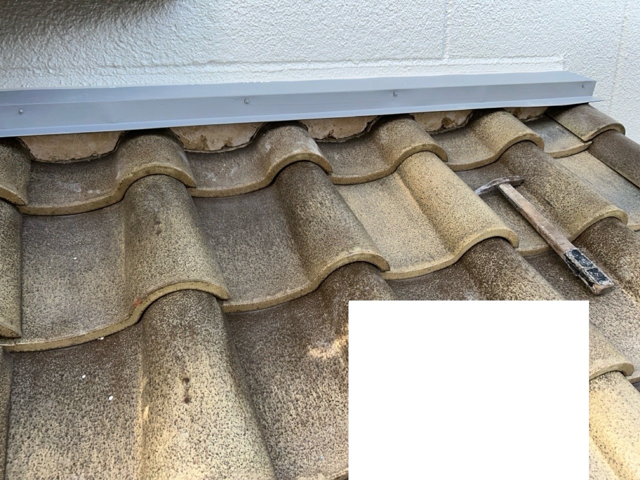 漆喰工事　施工中